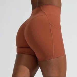 COPY - Buffbunny Contour Pocket Short 5”